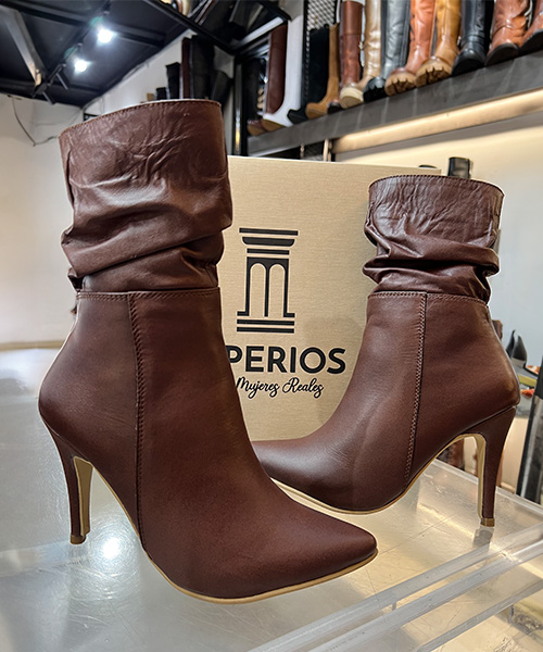Botin Abril color coñac para mujer