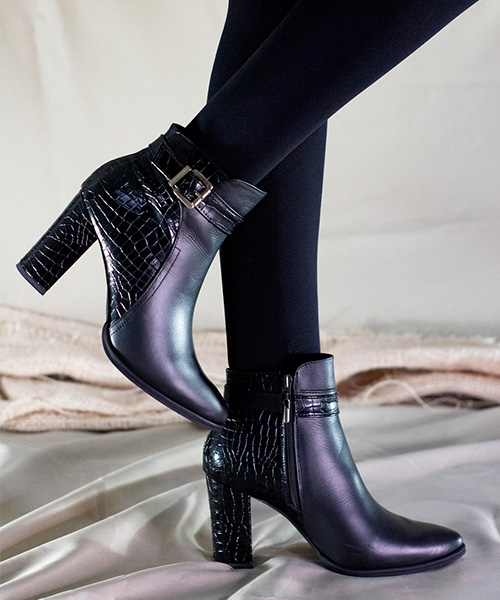 Botin Greta charolt color negro para mujer