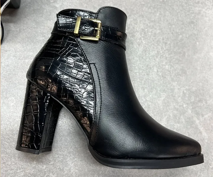 Botin Greta color negro para mujer - 1055