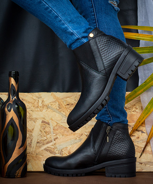 Botin Hanna color negro para mujer