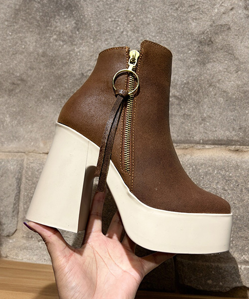 Botin Paris color tabaco para mujer