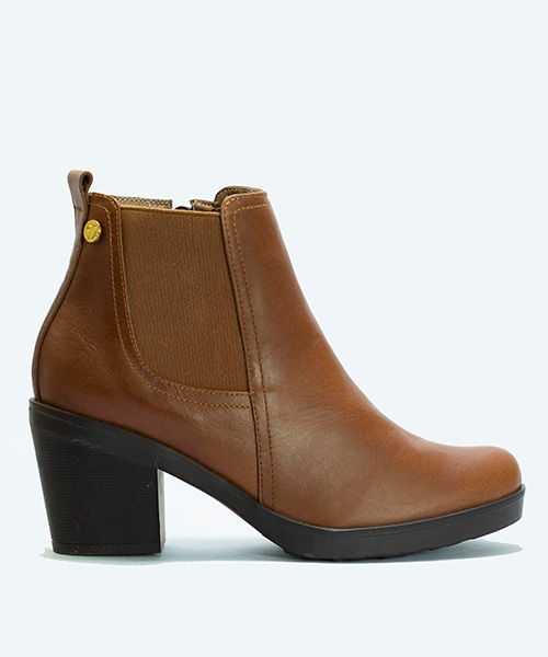 Botin Renata color tabaco para mujer