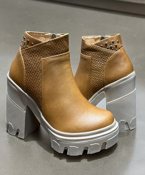 Botin Stefany color camel para mujer