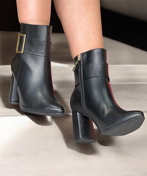 Botines Bruma color negro para mujer